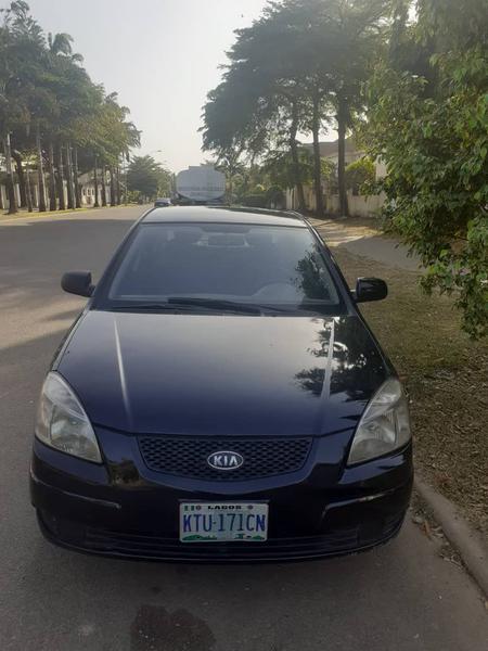 Kia Rio • 2008 • 98,456 km 5