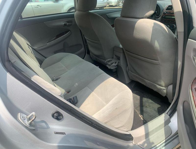 Toyota Corolla • 2010 • 150,000 km 4