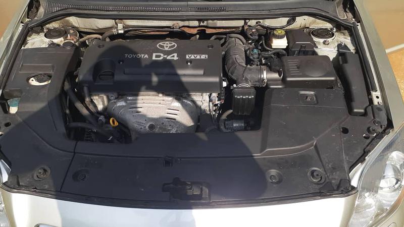 Toyota Avensis • 2004 • 157,000 km 13