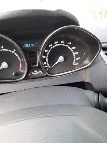 Ford Fiesta • 2014 • 89,000 km 4