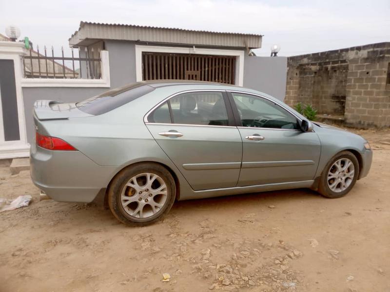 Honda Accord • 2005 • 87,526 km 2