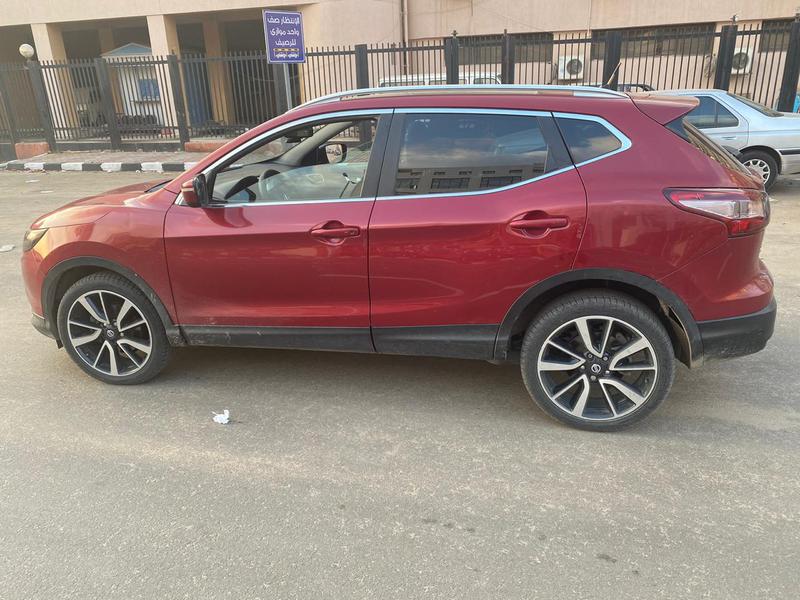 Nissan Qashqai • 2015 • 97,000 km 5