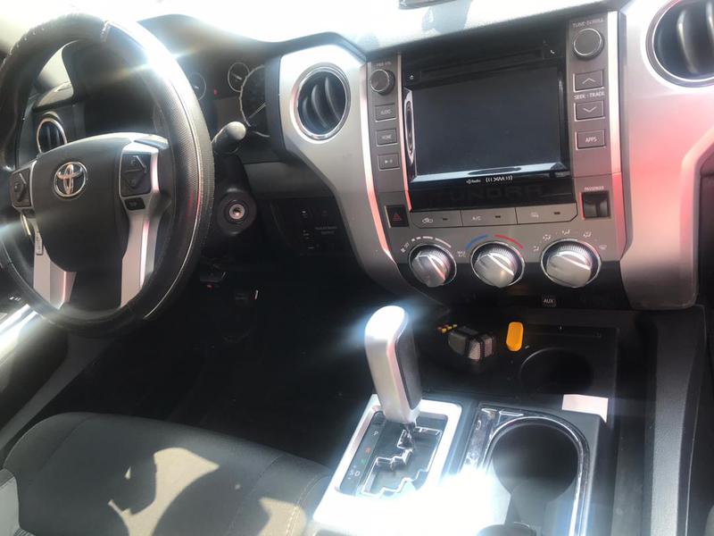 Toyota Tundra • 2017 • 40,000 km 20