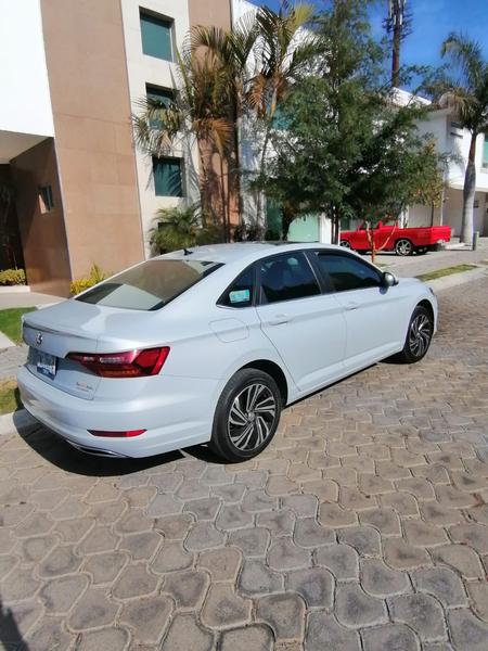 Volkswagen Jetta • 2019 • 65,000 km 7