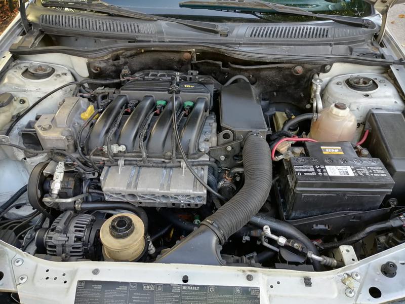 Renault Mégane • 2004 • 148,000 km 7