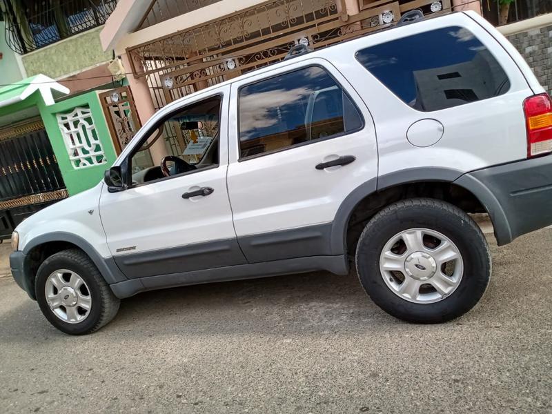 Ford Escape • 2002 • 212,176 km 7