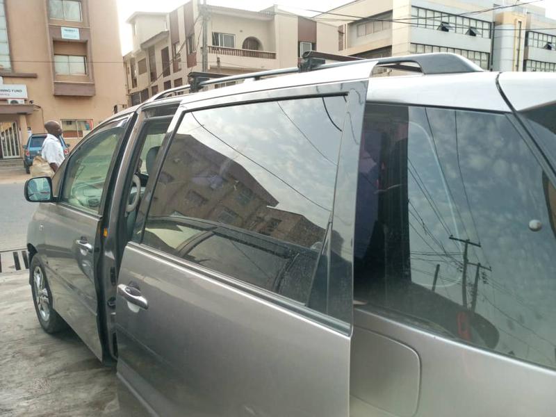 Toyota Prius • 2010 • 10,115 km 10