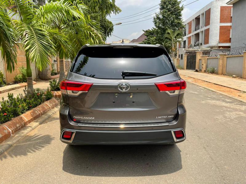 Toyota Highlander • 2019 • 80,985 km 13