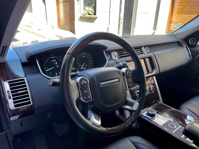 Land Rover Range Rover • 2016 • 102 km 29
