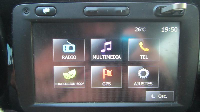 Renault Logan • 2014 • 114,000 km 4