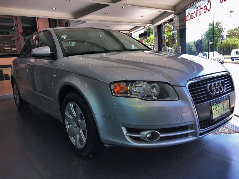 Audi A4 • 2007 • 100,000 km 9