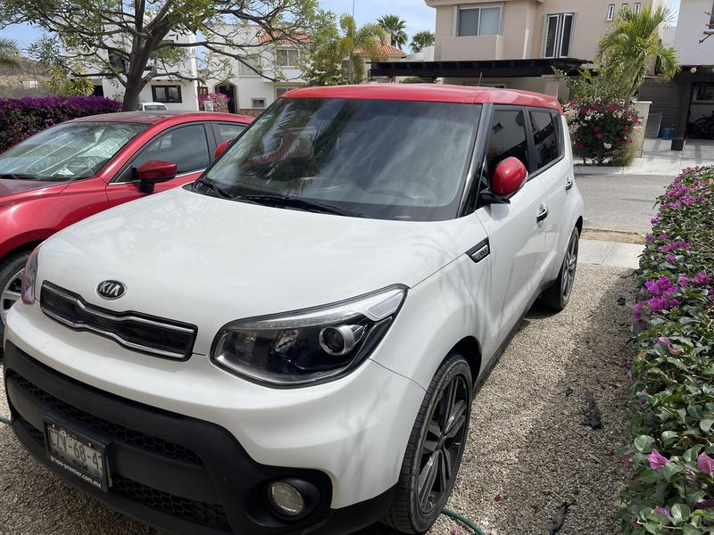 Kia Soul • 2017 • 38,000 km 1