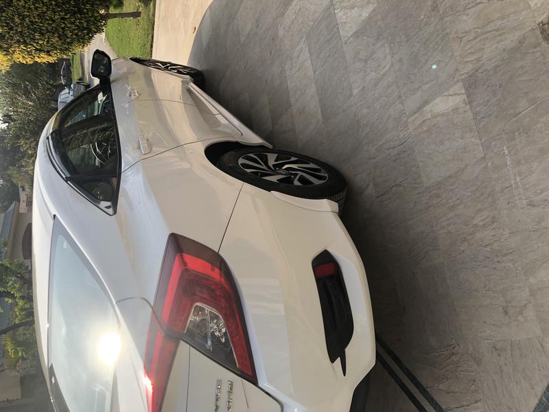 Honda Civic • 2016 • 46,000 km 4