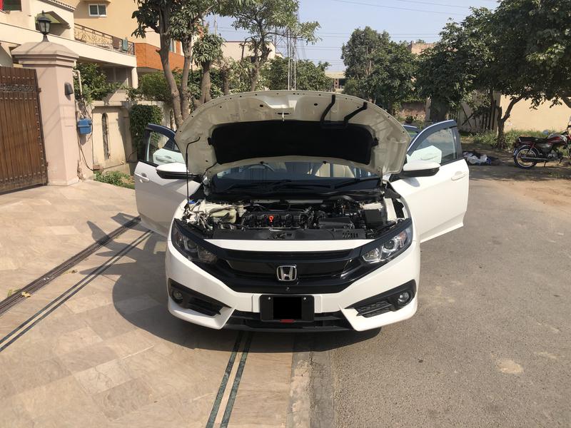 Honda Civic • 2016 • 46,000 km 8
