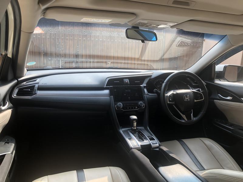 Honda Civic • 2016 • 46,000 km 20