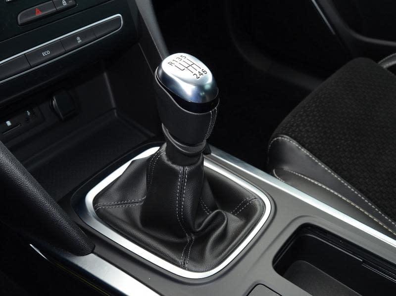 Renault Meganne • 2017 • 21,089 km 14