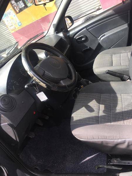 Renault Logan • 2011 • 190,000 km 1