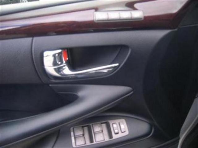 Lexus LX • 2011 • 2,399 km 7