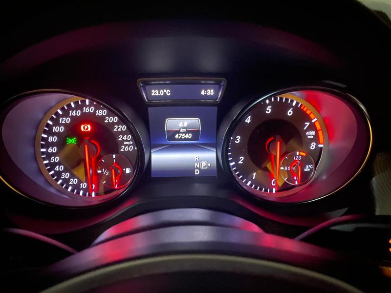 Mercedes-Benz GLA • 2015 • 48,700 km 4