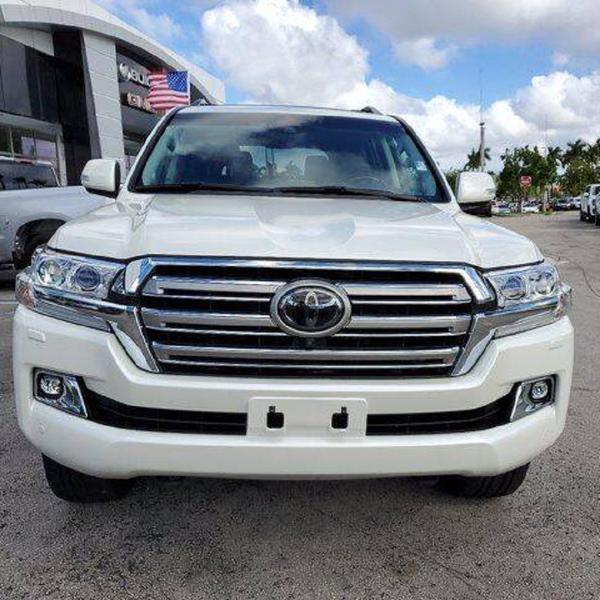 Toyota Land Cruiser • 2016 • 5,462 km 1