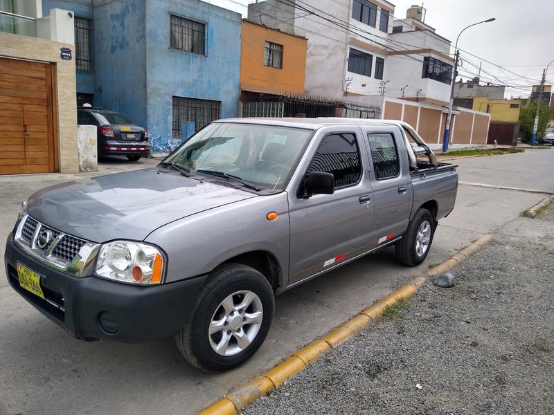 Nissan Frontier • 2011 • 200,000 km 6