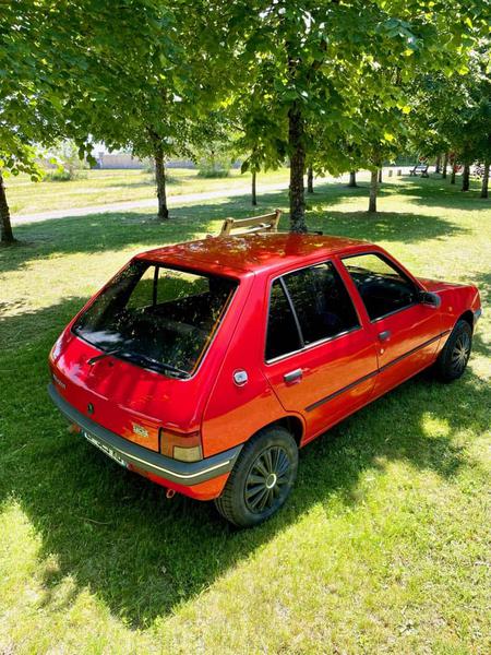 Peugeot 205 • 1995 • 180,000 km 4