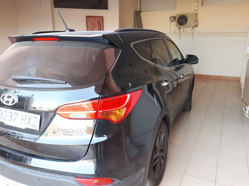 Hyundai Santa Fe • 2014 • 145,000 km 1