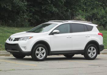 Toyota RAV4 • 2013 • 51,600 km 3