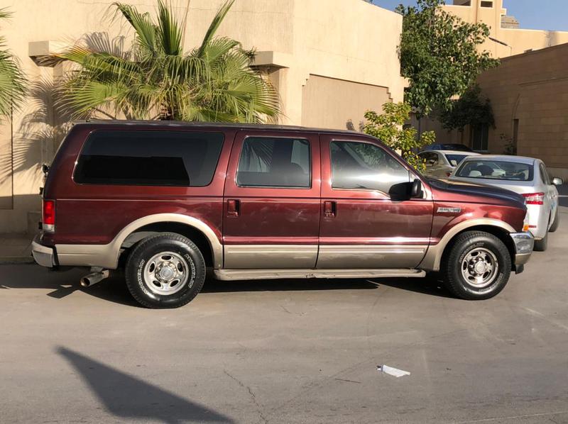 Ford Explorer • 2000 • 260,000 km 1