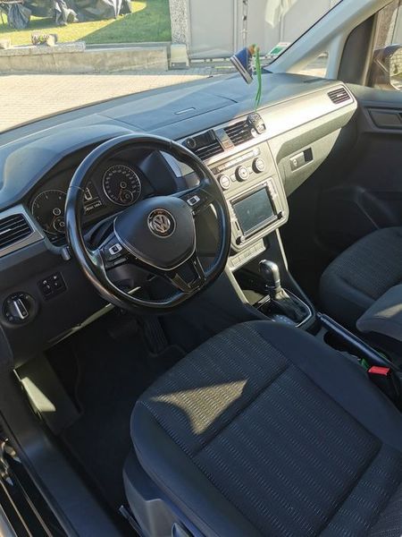 Volkswagen Caddy • 2015 • 60,000 km 3