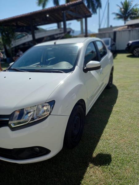 Renault Logan • 2021 • 1,000 km 1