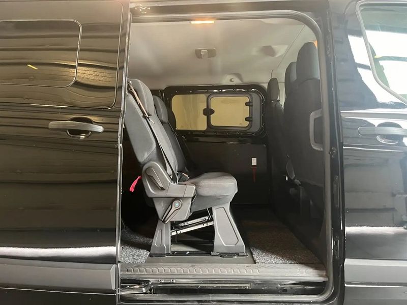 Ford Tourneo Custom • 2017 • 109,900 km 3