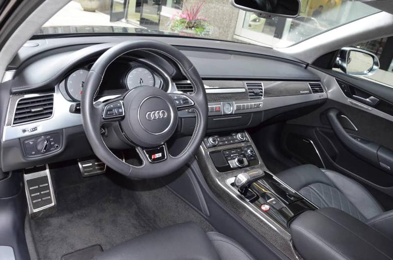 Audi S8 • 2013 • 15,000 km 13