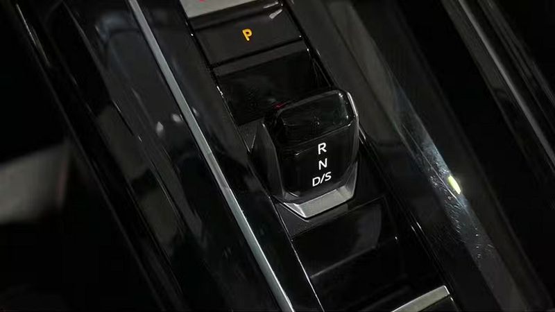 Volkswagen Golf • 2024 • 14,183 km 7