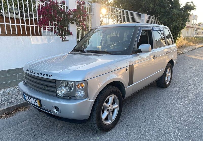 Land Rover LR3 • 2002 • 30,000 km 1