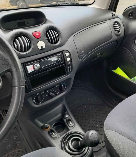 Citroën C3 • 2012 • 108,000 km 5