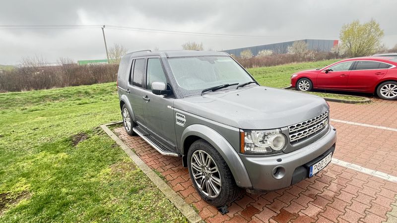 Land Rover Discovery • 2012 • 189,120 km 3