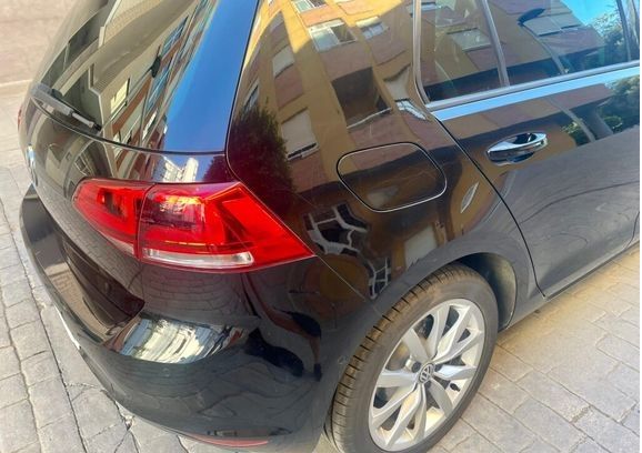 Volkswagen Golf • 2013 • 199,000 km 10