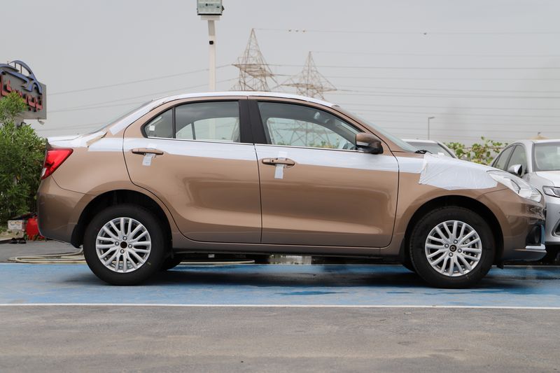 Suzuki Swift Dzire • 2022 • 0 km 32