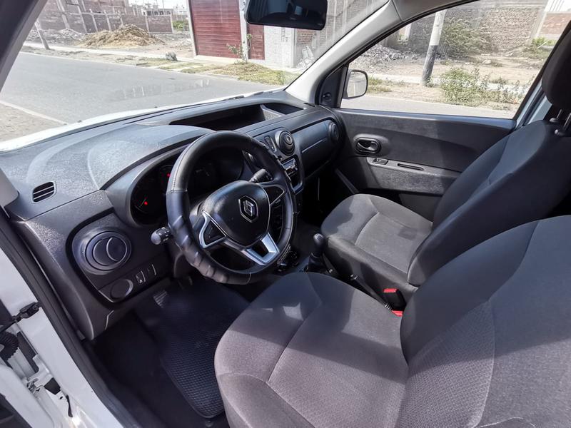 Renault Kangoo • 2020 • 7,850 km 6