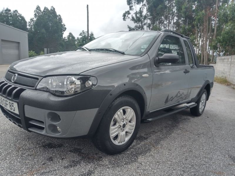 Fiat Strada • 2008 • 230,000 km 4