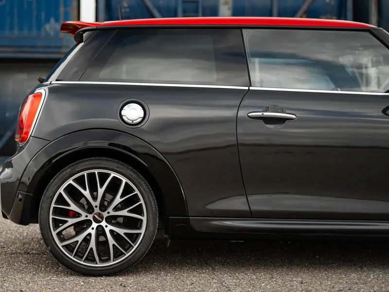 MINI Cooper • 2016 • 89,000 km 1