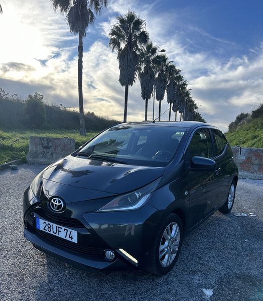 Toyota Aygo • 2017 • 48,000 km 1