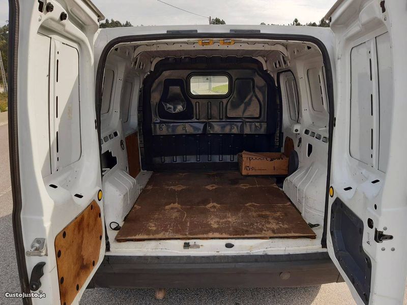 Ford Transit • 2008 • 250,000 km 2