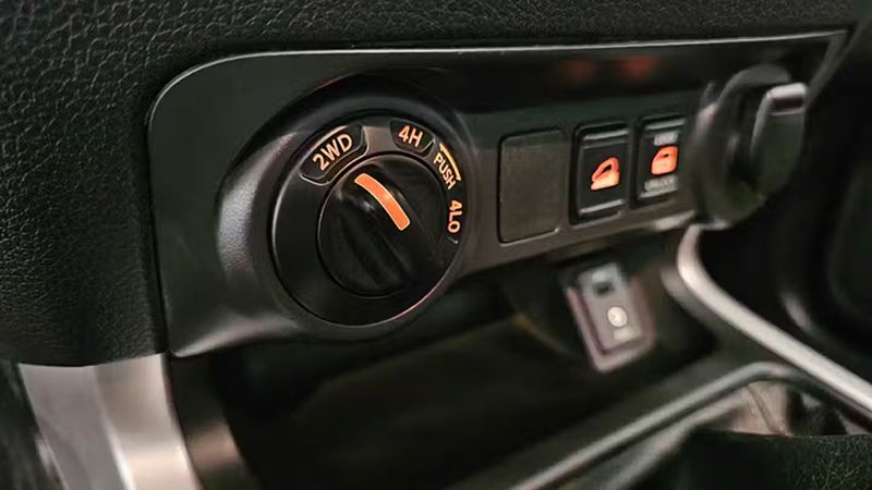 Nissan Navara • 2018 • 68,808 km 2