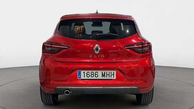 Renault Clio • 2023 • 5,750 km 13