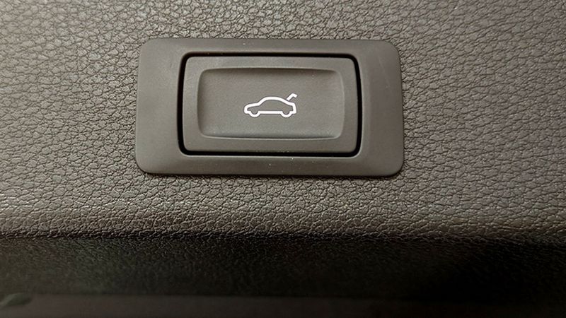 Audi Q3 • 2020 • 55,193 km 10