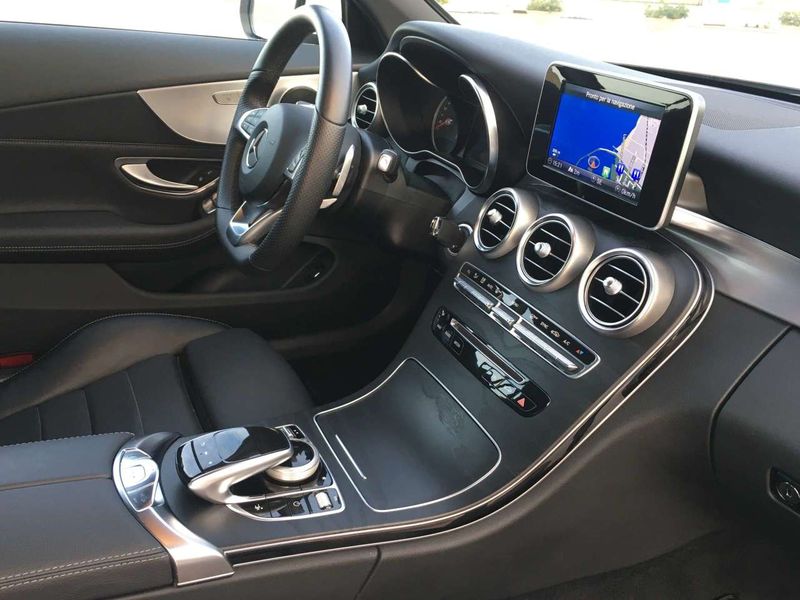 Mercedes-Benz C • 2018 • 129,000 km 6