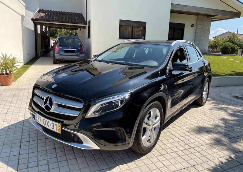 Mercedes-Benz GLA • 2014 • 52,000 km 1