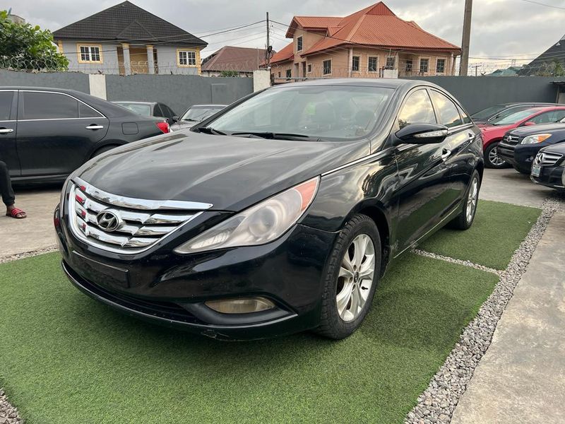 Hyundai Sonata • 2012 • 45 km 1